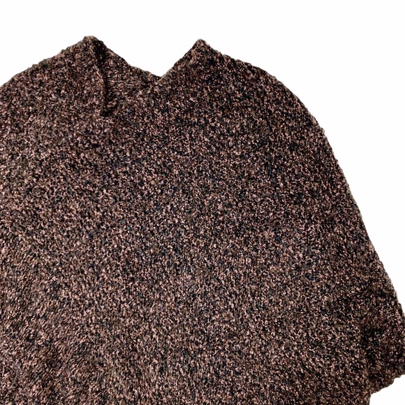 One Size Knit Poncho - Picture 2 of 3